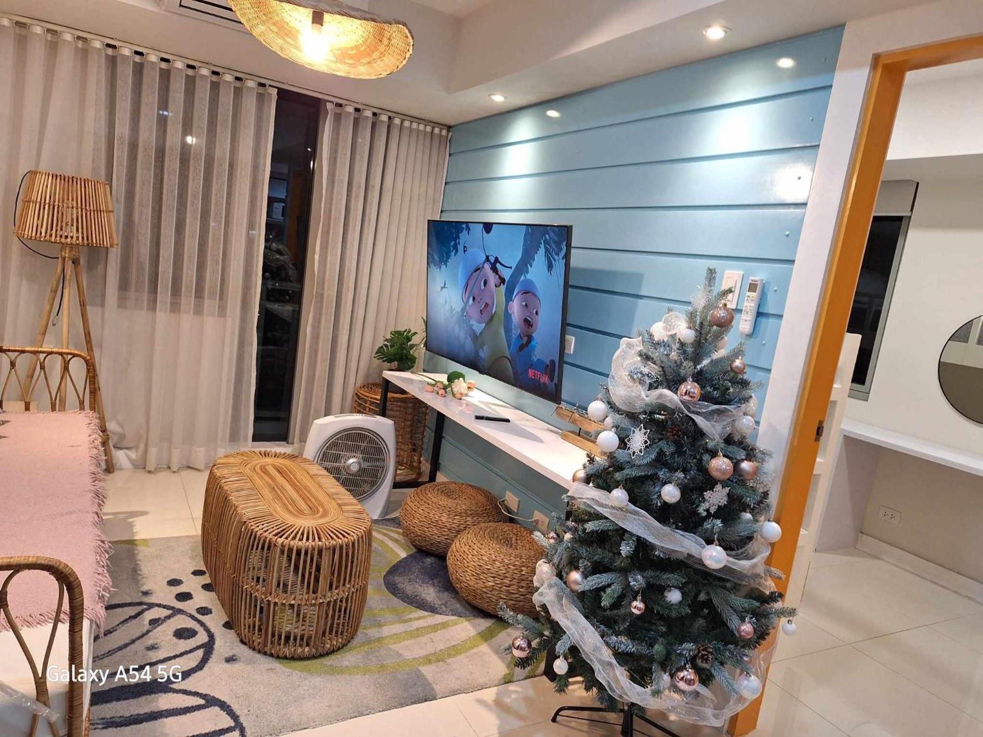 Manila Urban Resort At Azure ภายนอก รูปภาพ