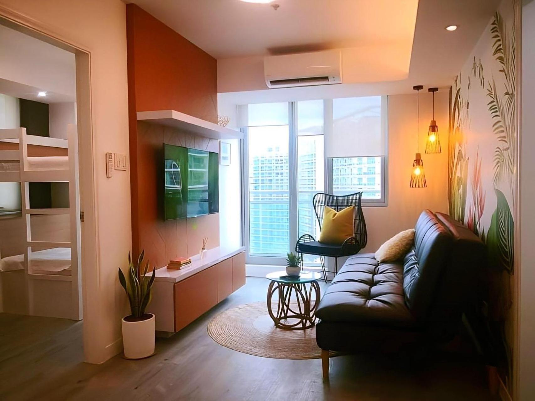Manila Urban Resort At Azure ภายนอก รูปภาพ